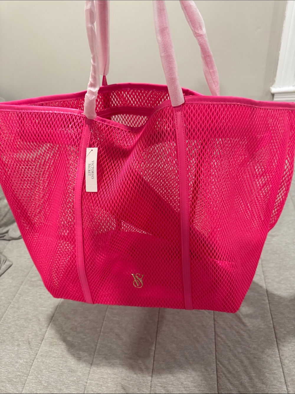 NWT Victoria's Secret hot pink beach tote - Picture 5 of 5